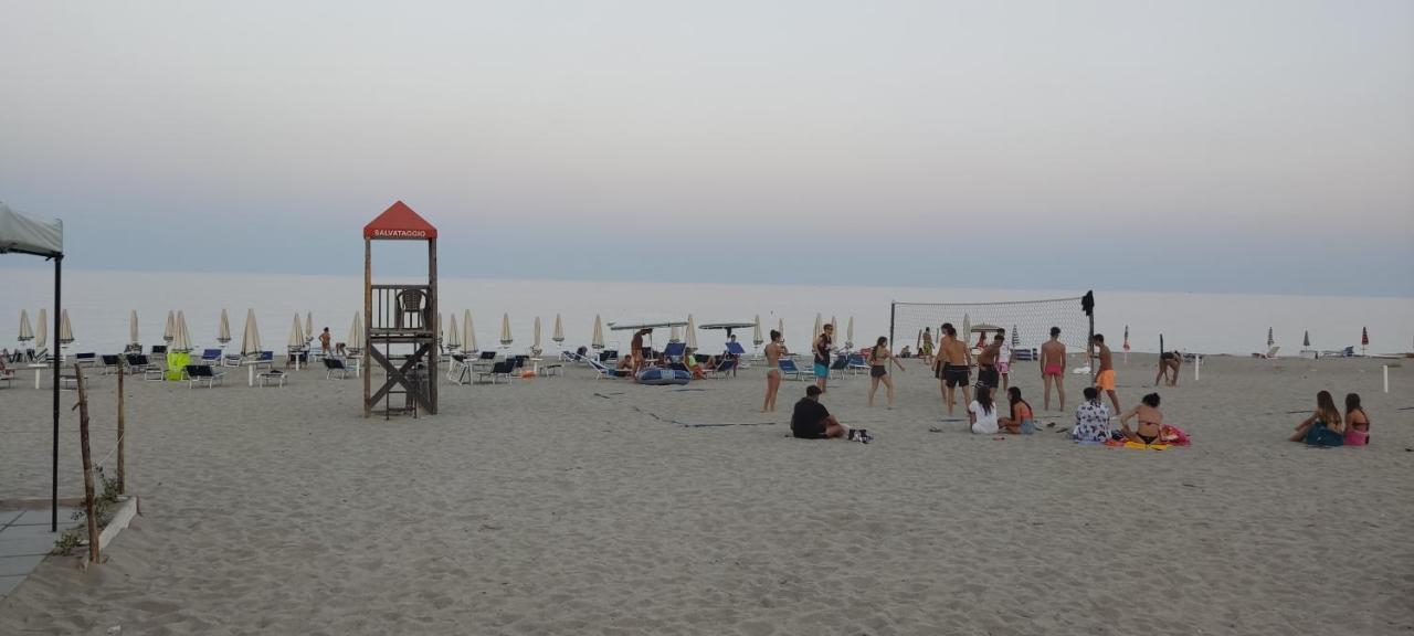 Camping Village Torrenova Cirò Marina Esterno foto