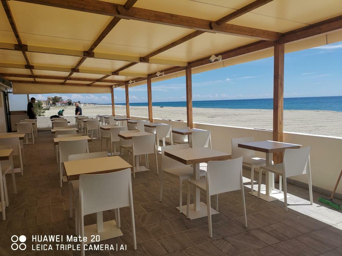 Camping Village Torrenova Cirò Marina Esterno foto